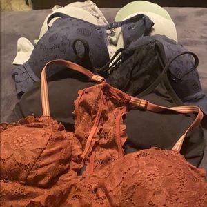 Bundle of 5 bralettes!!!